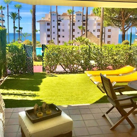 Mi Capricho, Beachfront, Grownfloor, Private Garden & Terrace Sitio de Calahonda 外观 照片