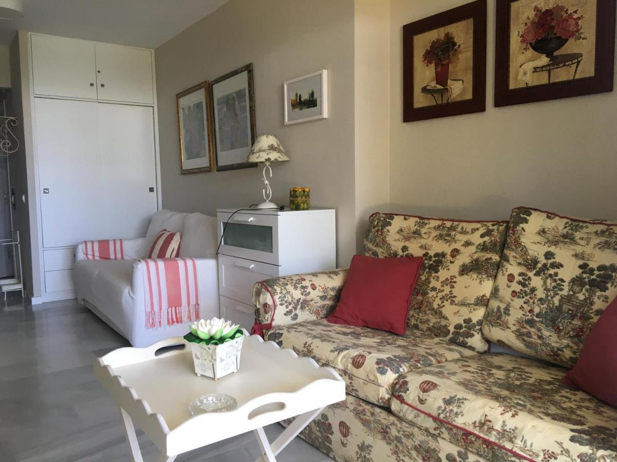 Mi Capricho, Beachfront, Grownfloor, Private Garden & Terrace Sitio de Calahonda 外观 照片