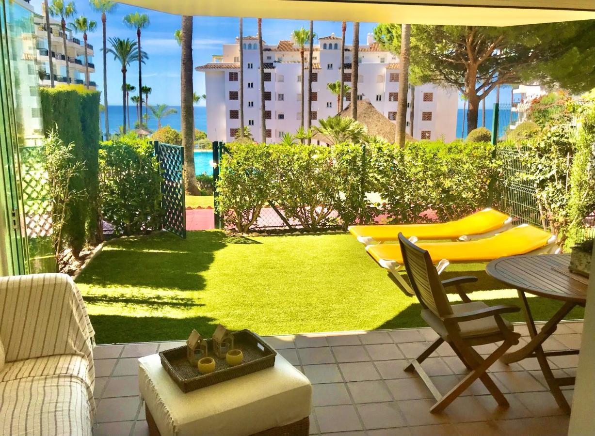 Mi Capricho, Beachfront, Grownfloor, Private Garden & Terrace Sitio de Calahonda 外观 照片